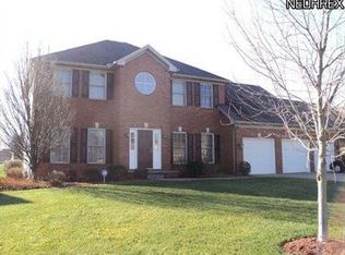 1750 Rockbridge Ct SE, North Canton, OH 44709