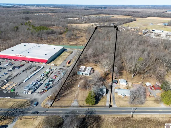 4549 Cairo Rd, Paducah, KY 42001