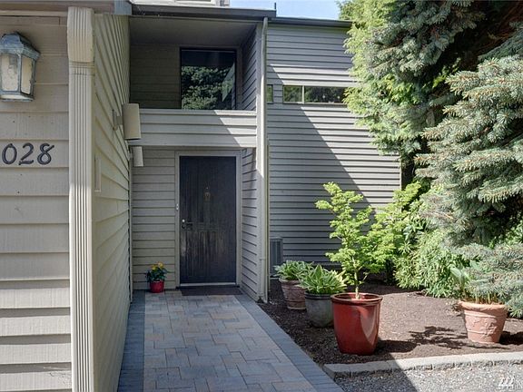 3rd image of 10028 NE 115th Ln