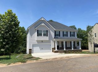 210 Rushing Waters Dr, Inman, SC 29349
