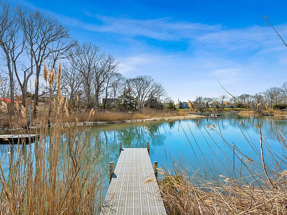 5th image of 45 Waters Edge Rd