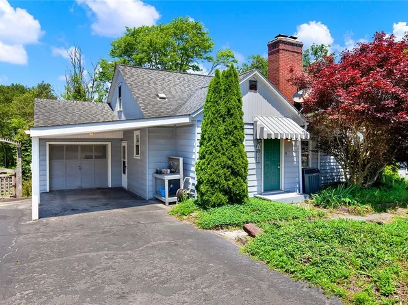 565 Stoystown Rd, Somerset, PA 15501