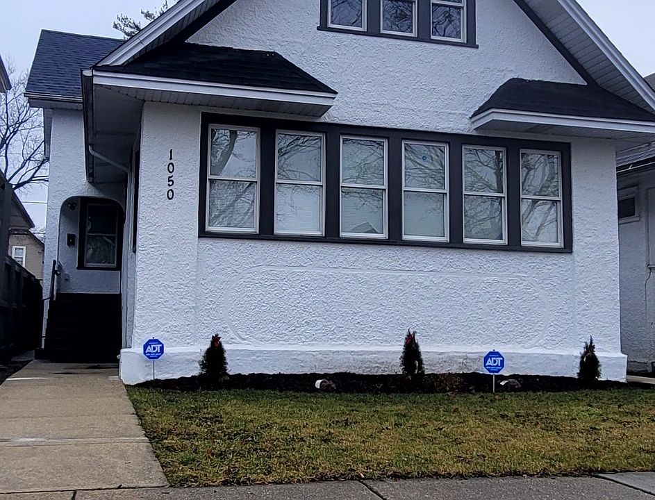 1st image of 1050 N Lockwood Ave