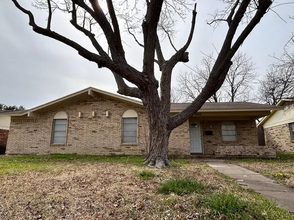 3622 Gray Dr, Mesquite, TX 75150
