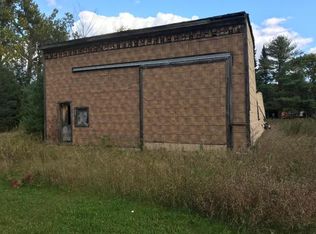 7858 Pine St, Argonne, WI 54511