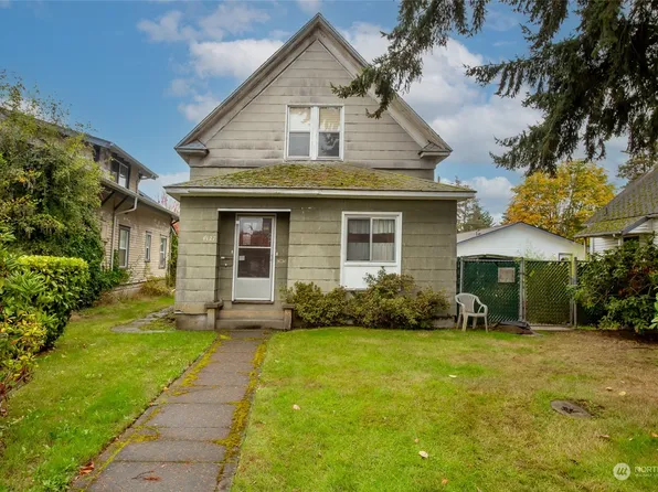 4127 Yakima Avenue, Tacoma, WA 98418