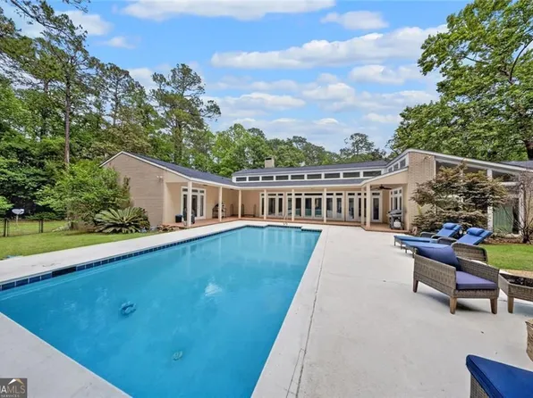 20 Cherokee Rd, Moultrie, GA 31768
