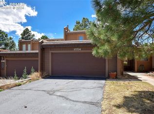 1054 Hill Cir, Colorado Springs, CO 80904