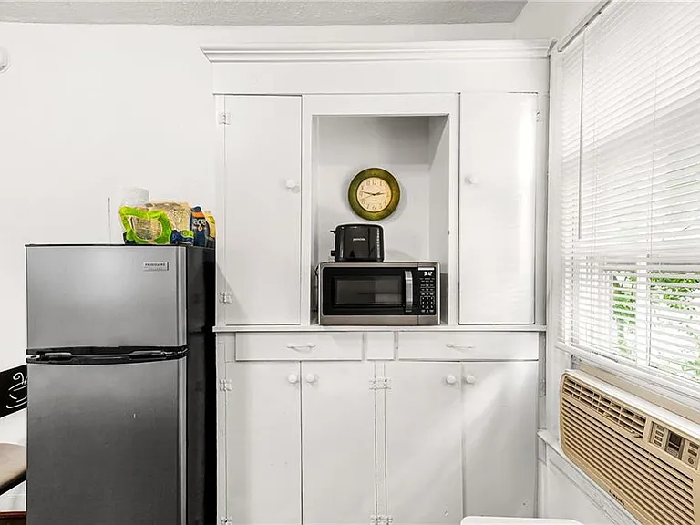 3635 Cantrell Rd NE #4 — Photo 5