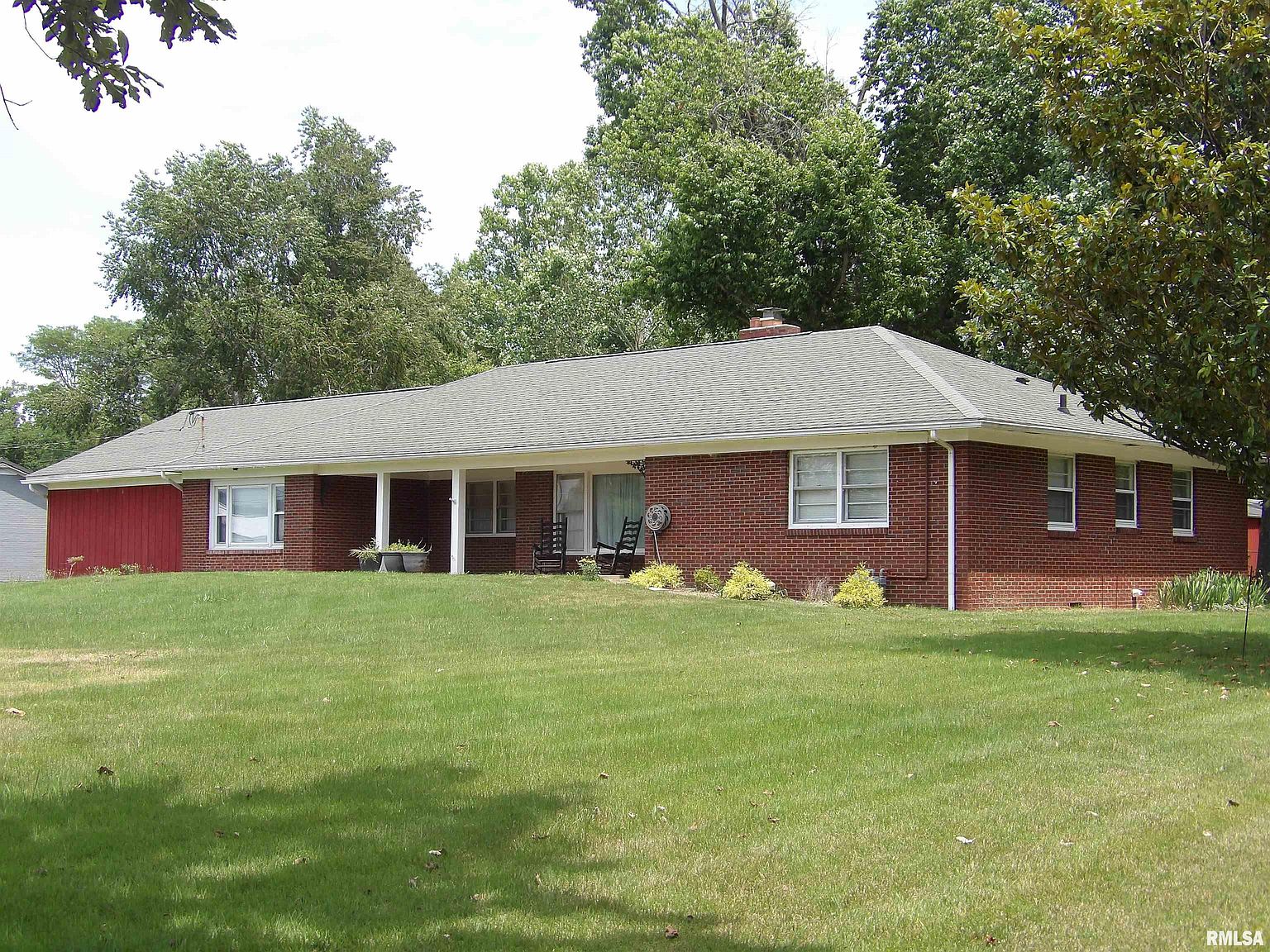 11942 State Highway 37 N, Benton, IL 62812 Zillow