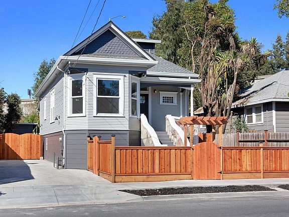 5th image of 107 Sebastopol Avenue