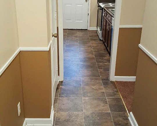 3rd image of 128 Glenshannon Dr