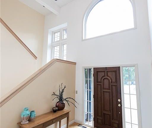 2nd image of 10124 Park Edge Dr