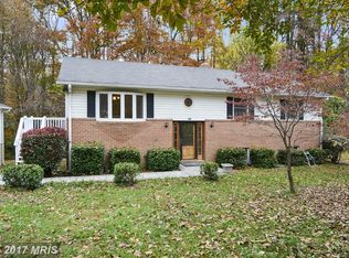 130 Amber Ln, Huntingtown, MD 20639