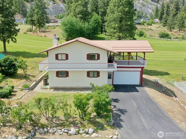 81 Golf Course Drive, Pateros, WA 98846
