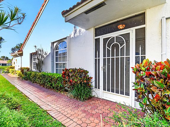 4th image of 6100 Caladium Road