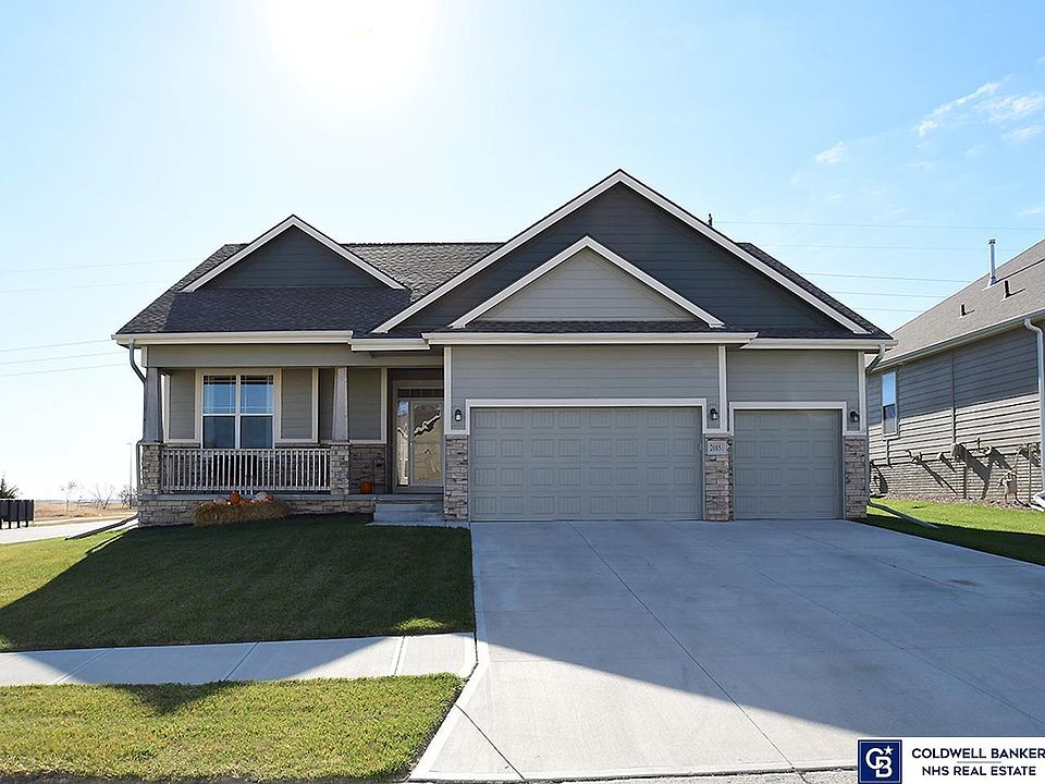 1st image of 20851 Jeannie Ln