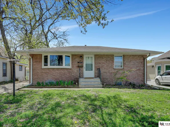 6635 Ballard Ave, Lincoln, NE 68507