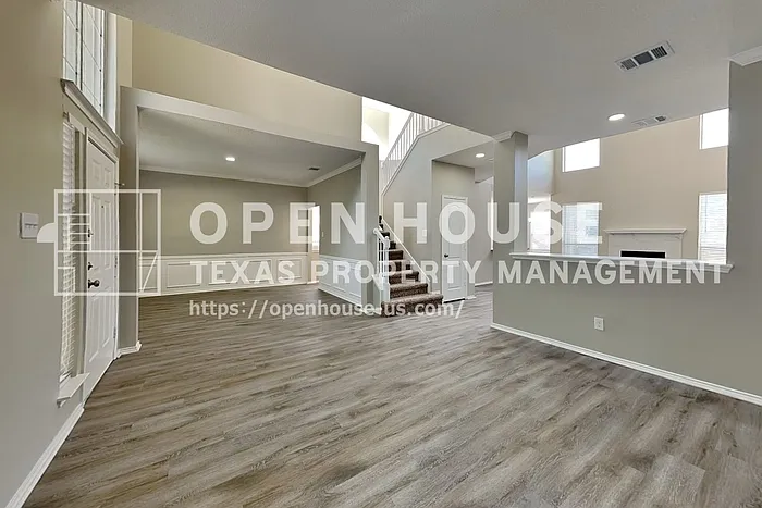 5729 Round Rock Rd — Photo 4