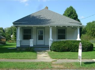 438 N Franklin St, Knightstown, IN 46148