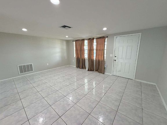 2nd image of 5706 Chipper Dr