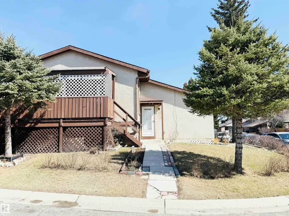 15 Pinecliff Close NE, Calgary, AB T1Y 4N3