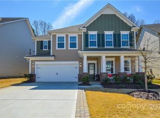 141 W Morehouse Ave, Mooresville, NC 28117