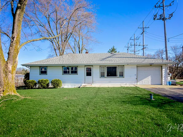 24260 W Town Line Rd, Lake Villa, IL 60046