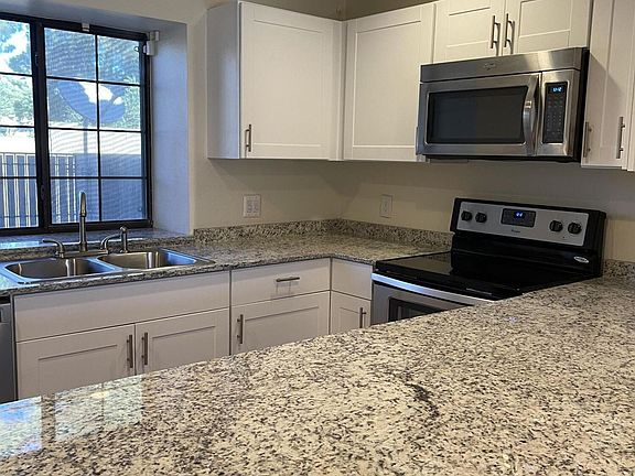 3rd image of 5704 E Aire Libre Ave Unit 1040