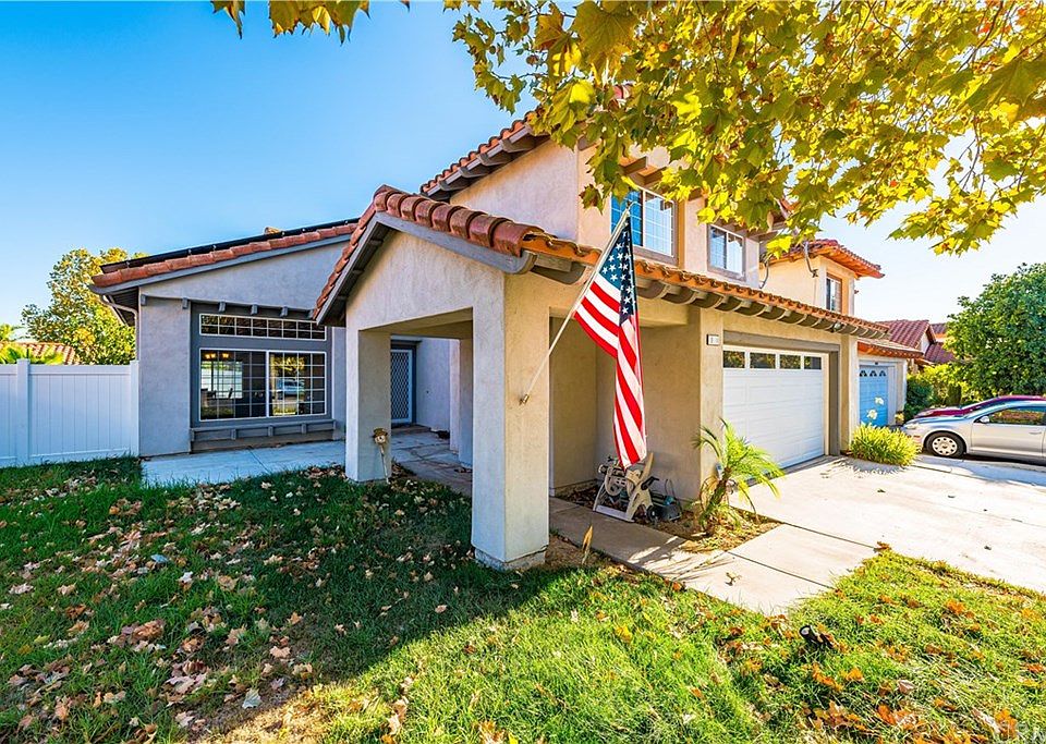 1st image of 40100 Calle Yorba Vis