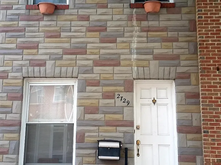 2729 Fait Ave — Photo 11