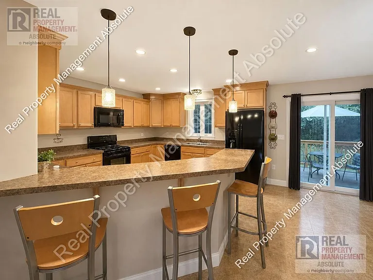 23 Clearview Cir #A — Photo 3