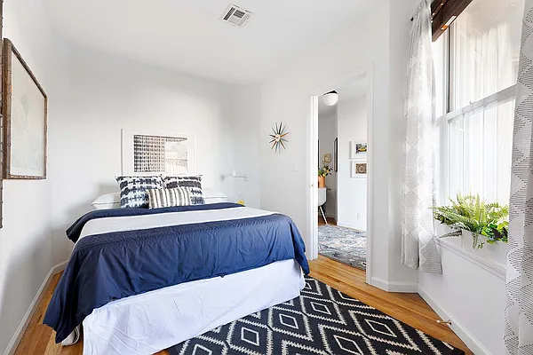 Sold by Compass | media 4