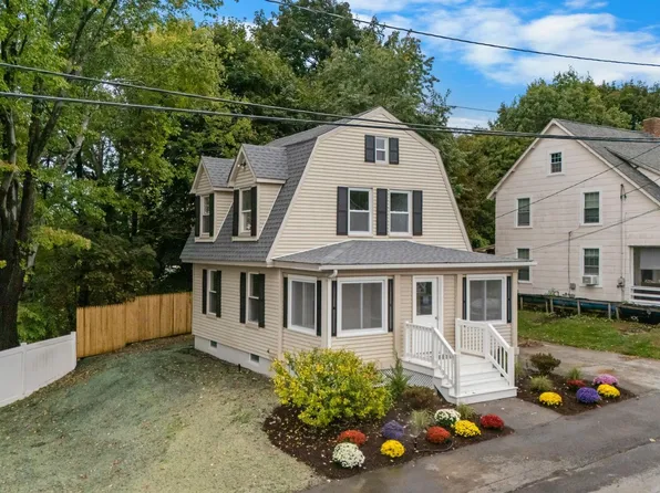 17 Webster Street, Allenstown, NH 03275