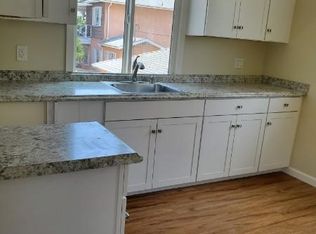 1115 S Gramercy Dr, Los Angeles, CA 90019