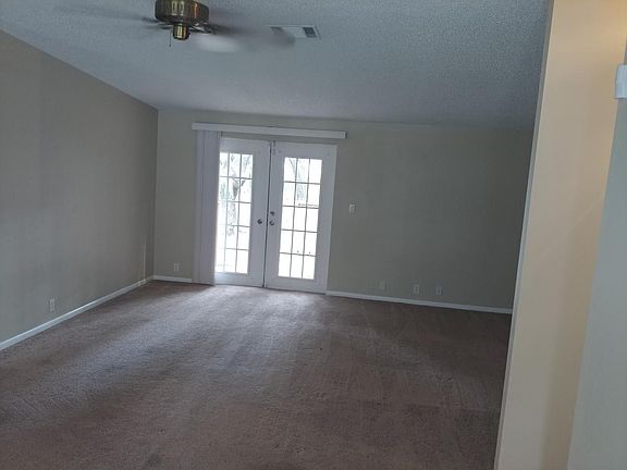 4th image of 30544 Calle Ln
