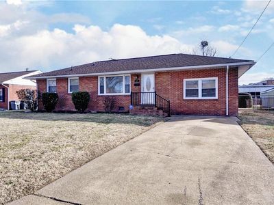 17 Prince George Dr, Hampton, VA, 23669