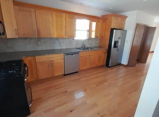 1022 Main St APT C, Kingston, PA 18704