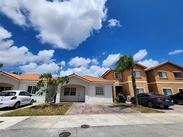 10949 SW 181st Ter #0 — Photo 27