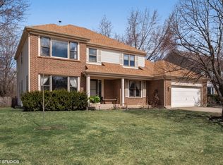 646 Raintree Ct, Buffalo Grove, IL 60089