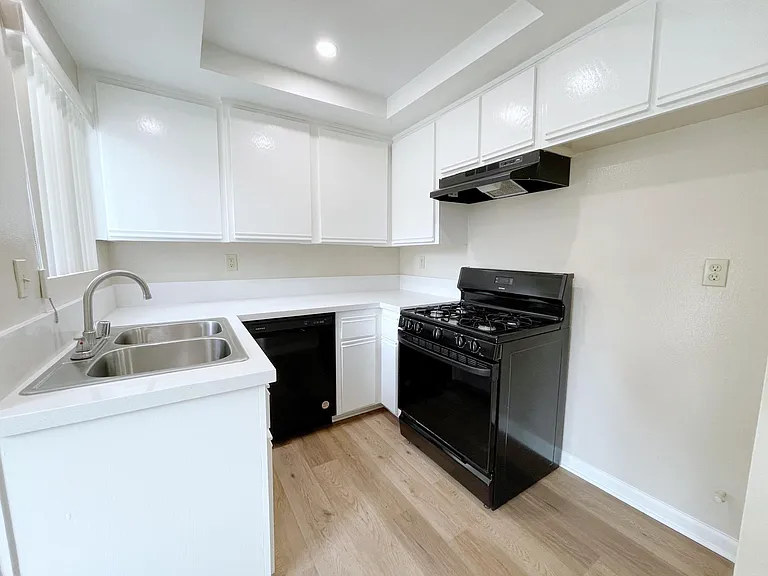 1206 Viola Ave #1 — Photo 17