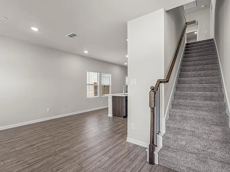 210 Monarch Way — Photo 20
