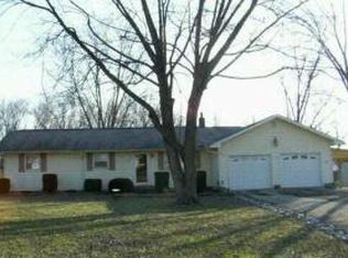 340 Hickory Heights Dr, Bedford, IN
