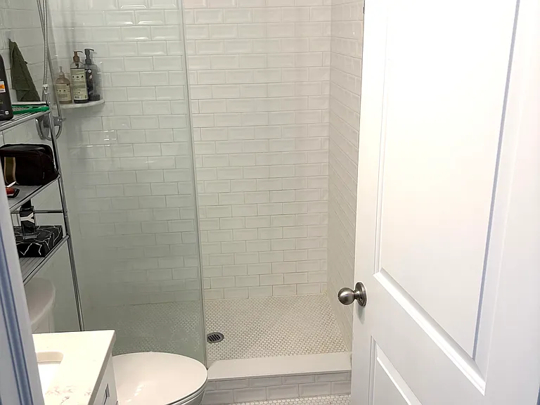 444 Kingsley St #444 — Photo 18