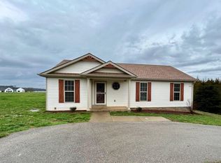 5793 Carl Jordan Rd, Oakland, KY 42159