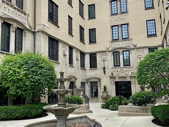 2nd image of 320 Wisconsin Ave #305
