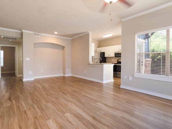 770 N Interstate Highway 35 #1121