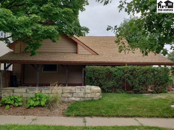 300 S Chestnut St, McPherson, KS 67460