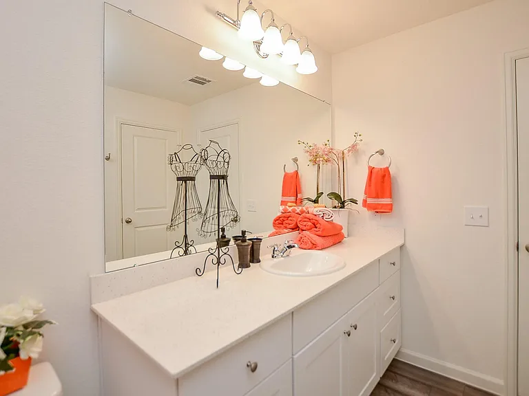 1025 Long Bay Ct — Photo 29