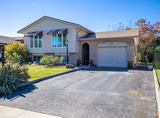 43 Trelawn Pkwy, Welland, ON